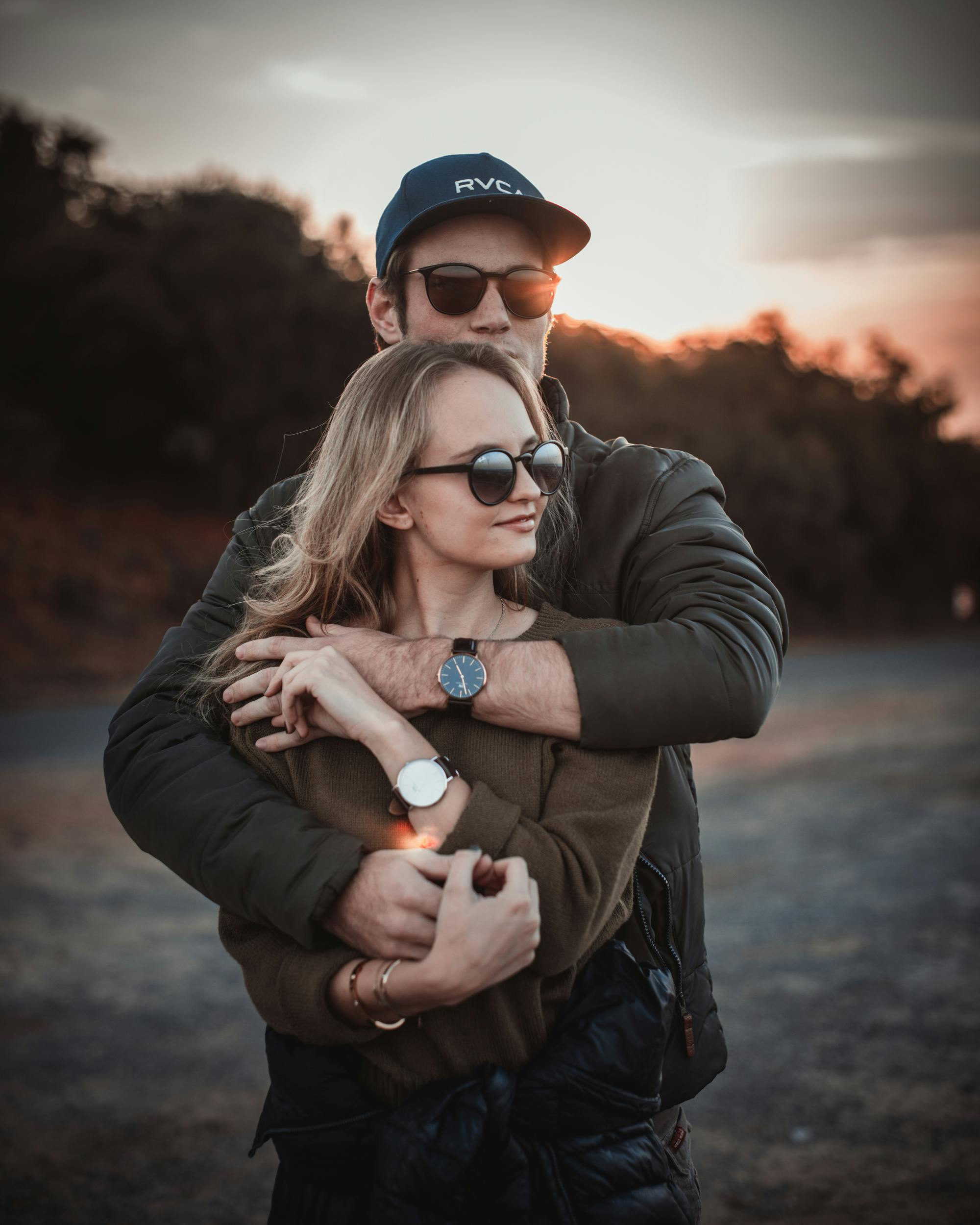 15+ Cute Couple Poses: Capturing Love and Joy in Every Frame