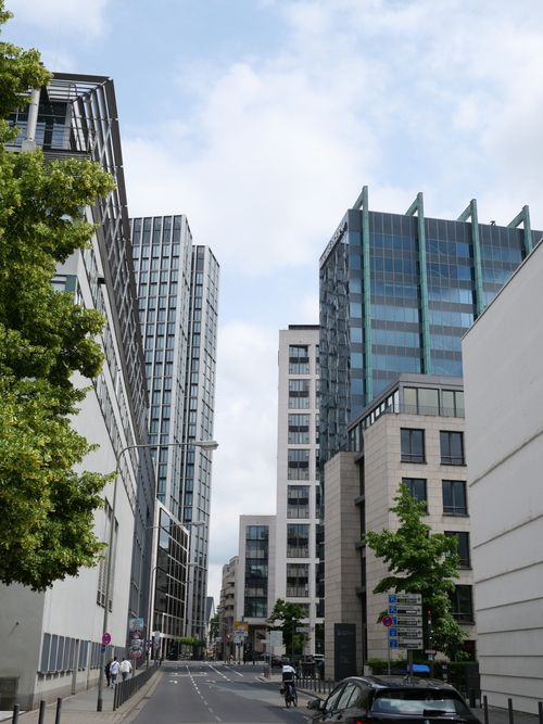 Free Explore the sleek architecture and vibrant streets of downtown Frankfurt. Stock Photo