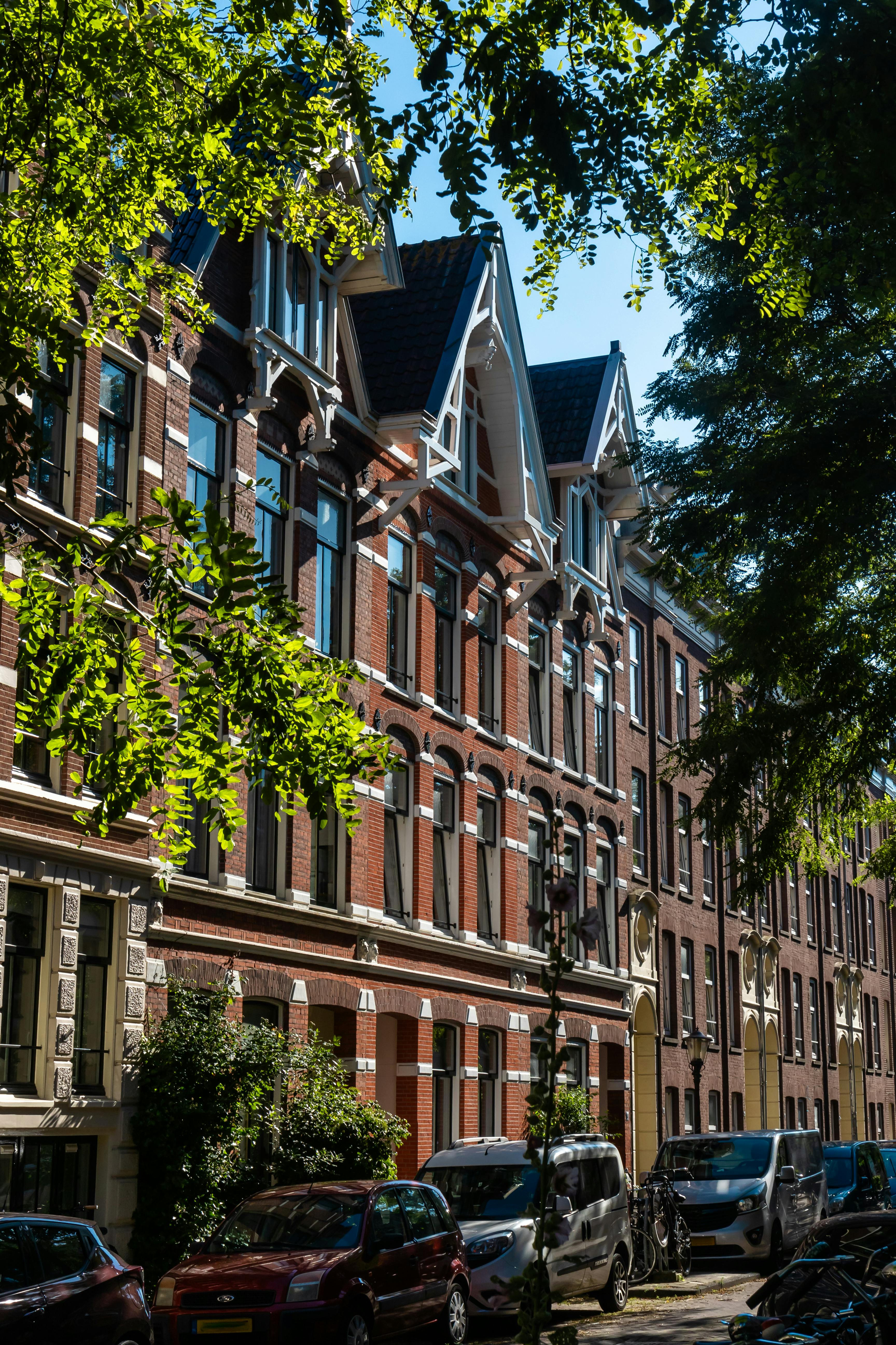 vintage tenements in amsterdam