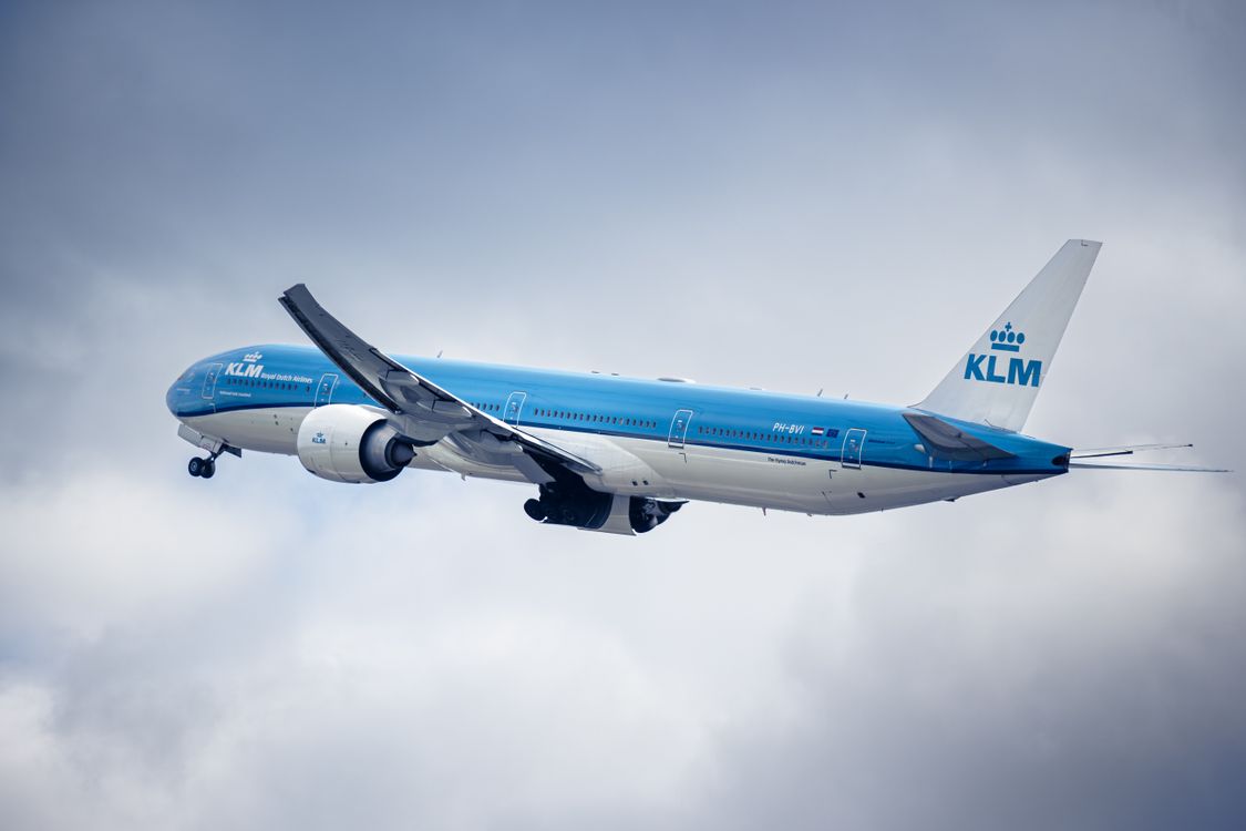 Blue KLM Airplane Flying In Sky Free Stock Photo blue-klm-airplane-flying-in-sky-free-stock-photo