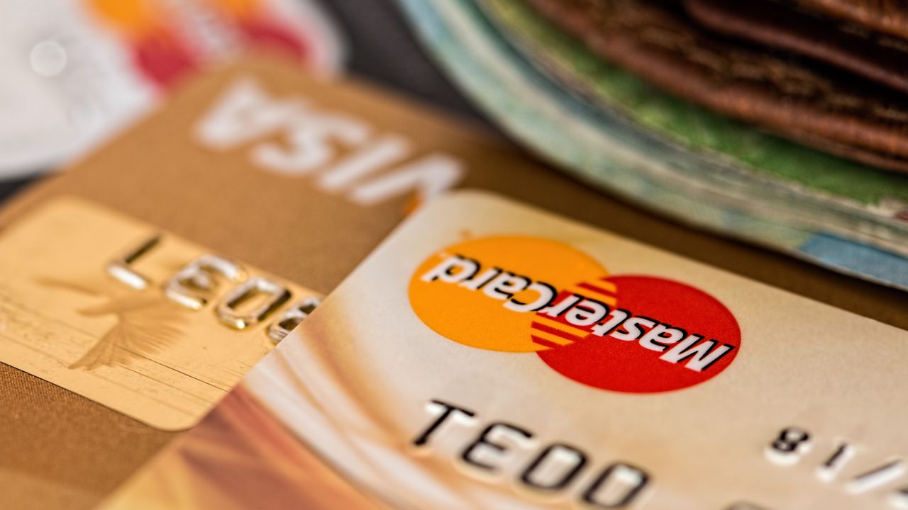 Online payment via smartphone