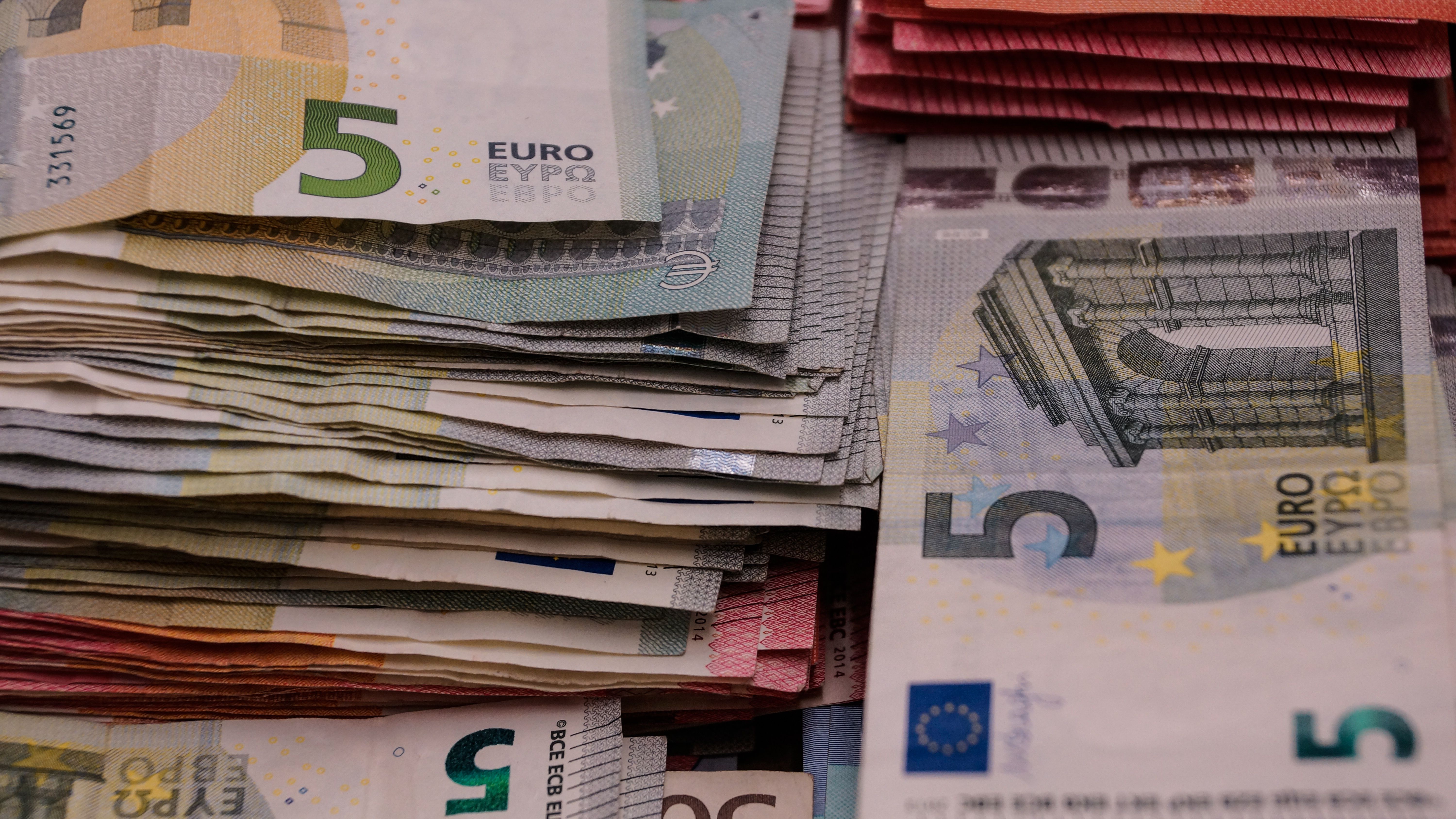 The Wealth Signal - wealth review 2026