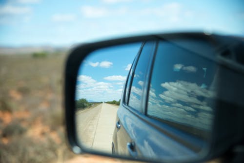 Selective Focus Photography of Wing Mirror