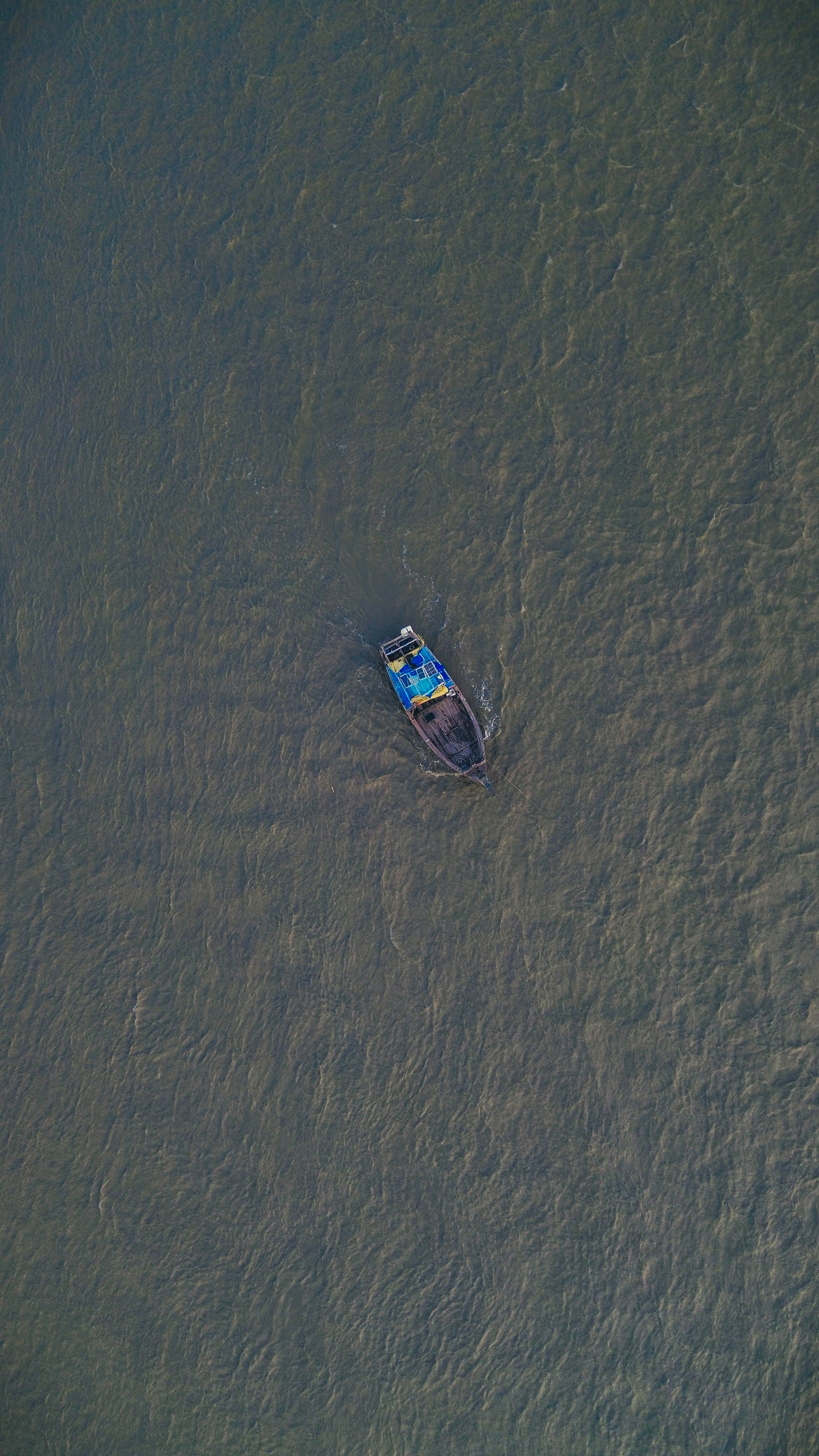 Aerial View of a Motorboat in the Sea · Free Stock Photo