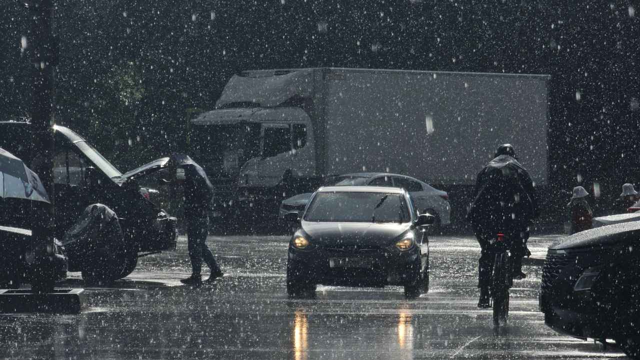 Pluies torrentielles et inondations dans le Gard et l'Hérault, alerte cet après‑midi