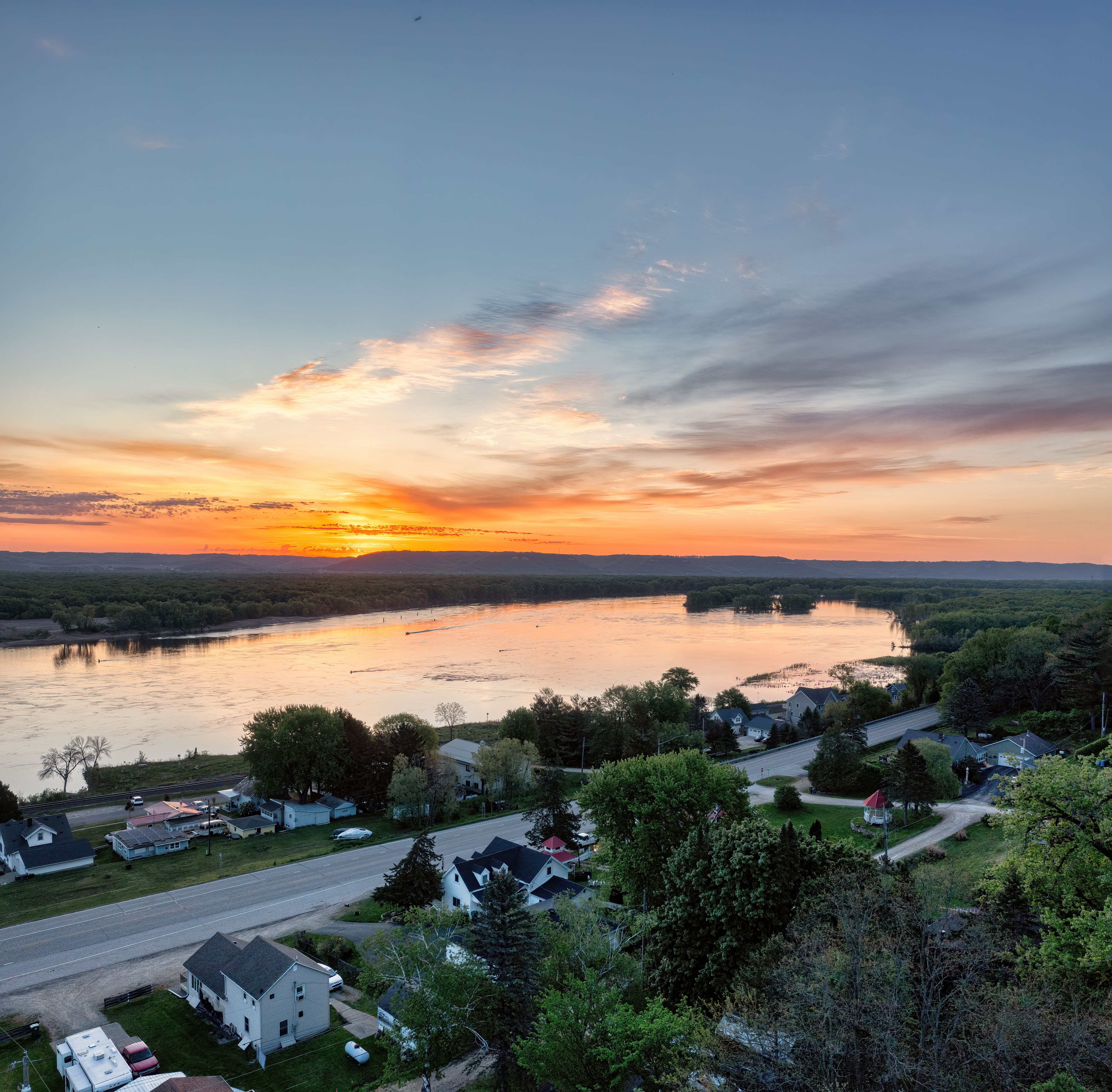 Iowa Driftless & River Towns curated route