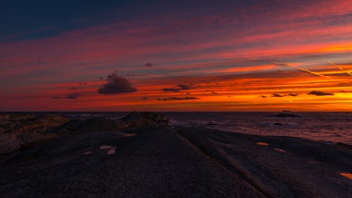 Бесплатное стоковое фото с закат, морской пейзаж