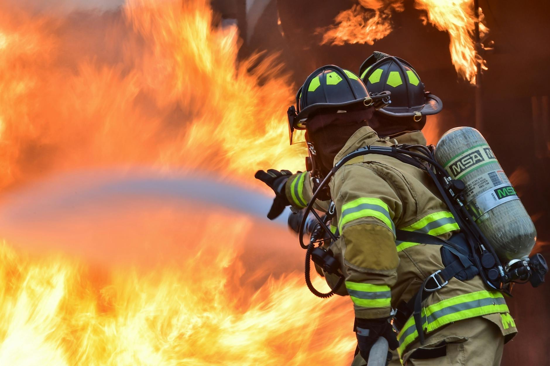 ¿Por qué se provocan incendios forestales?