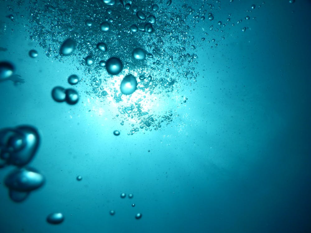 Gratis arkivbilde med bobler, gjennomsiktig, under vann Arkivbilde