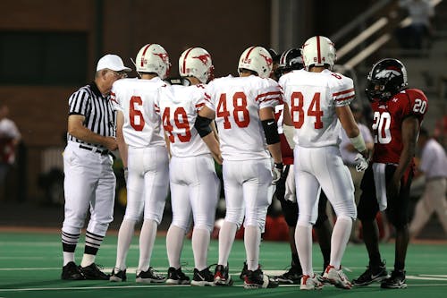 Giocatori Di Football Sul Campo