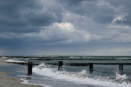 Безкоштовне стокове фото на тему «Балтійське море, берег моря, Буря»