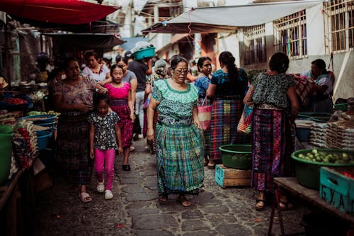 Immagine gratuita di città, donne, mercato