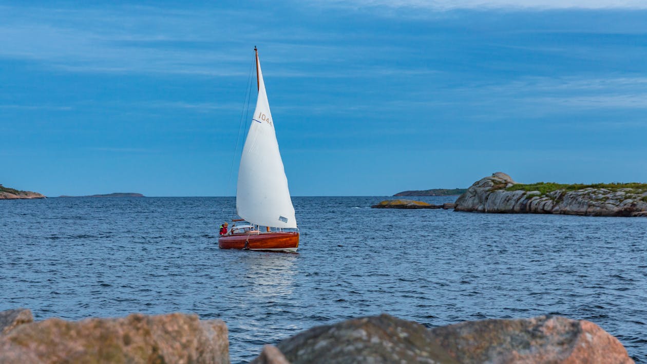 Free stock photo of sailboat
