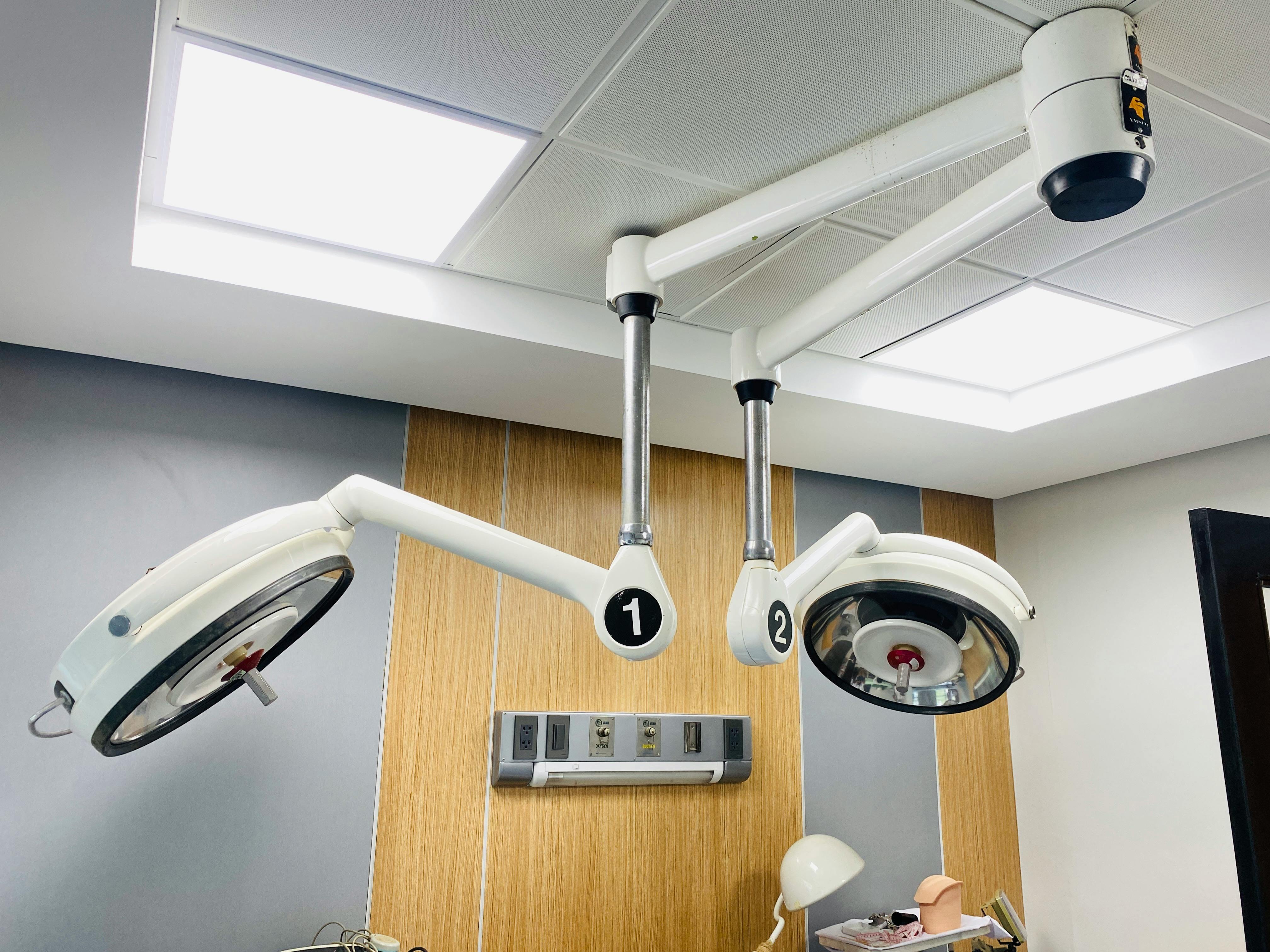 The impact of elective surgical hubs on elective surgery in acute hospital trusts in England — Photo by Arthur  Uzoagba on Pe
