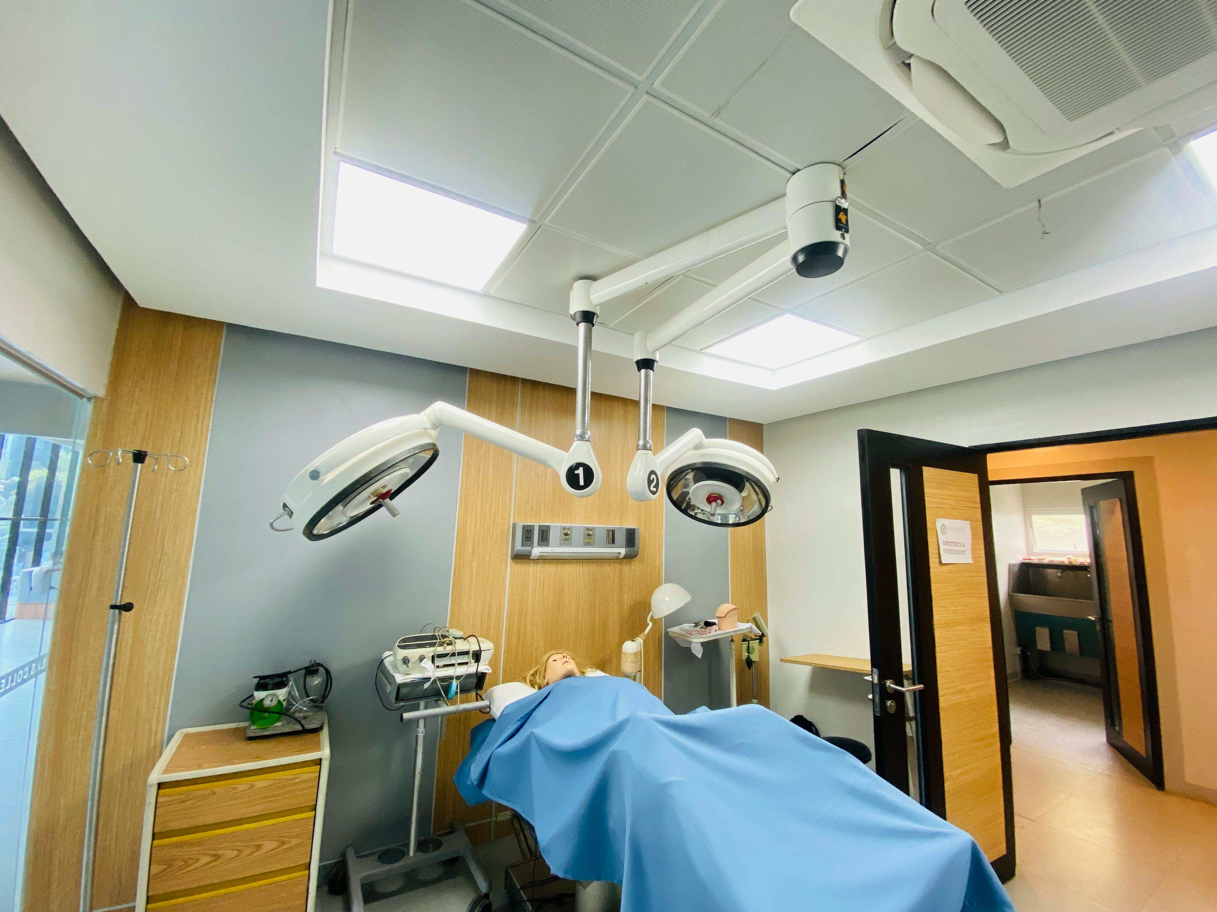 The impact of elective surgical hubs on elective surgery in acute hospital trusts in England — Photo by Arthur  Uzoagba on Pe