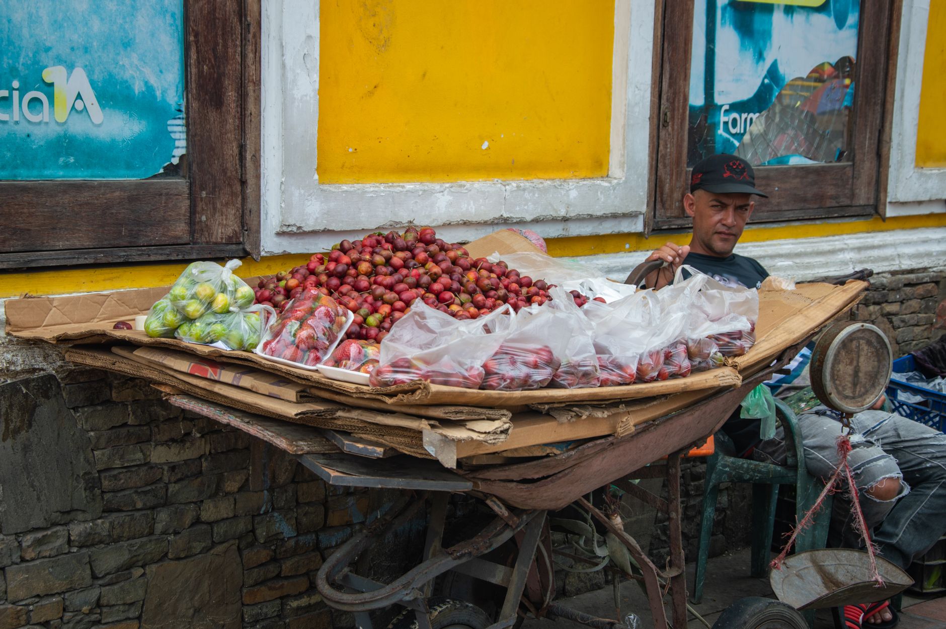 Activité informelle et commerce au marché de Toliara