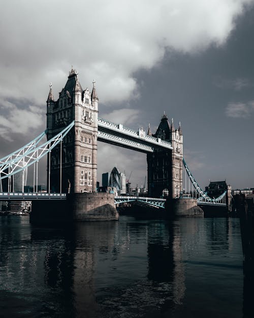 Londra'daki Tower Bridge Fotoğrafı