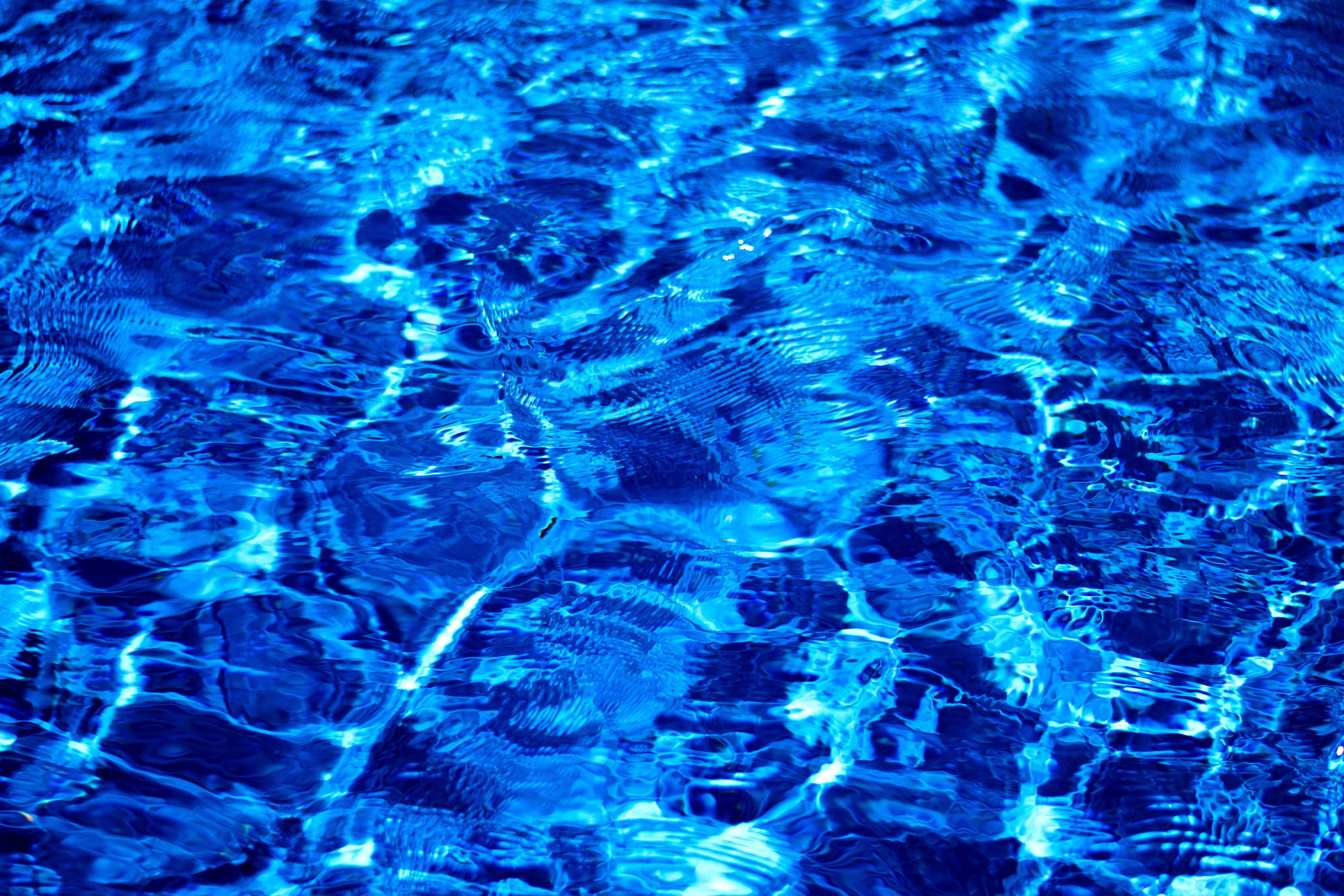 photo-gratuite-de-arri-re-plan-bleu-brillant