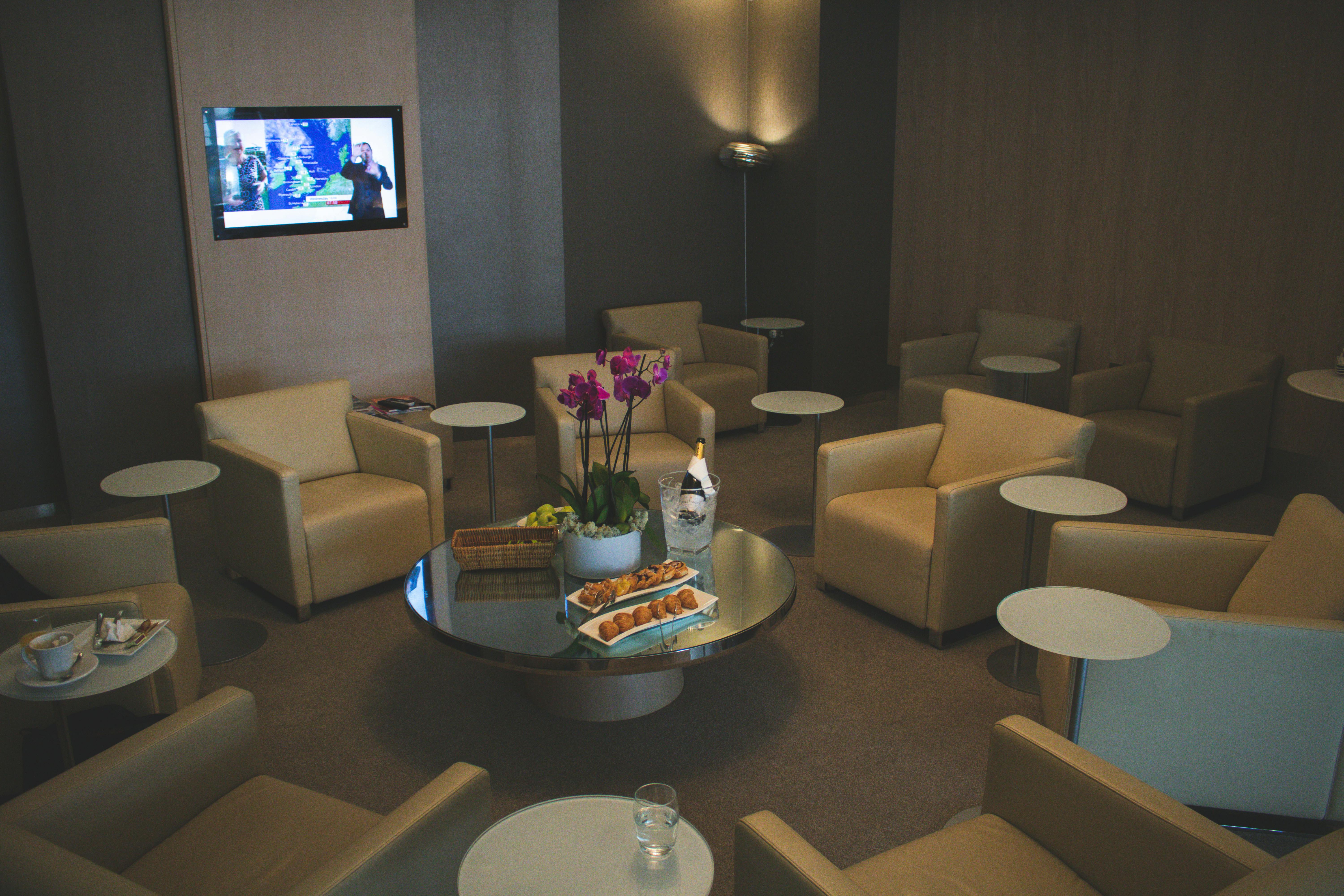 Mastering Airport Lounge Access: Essential Tips for Travelers