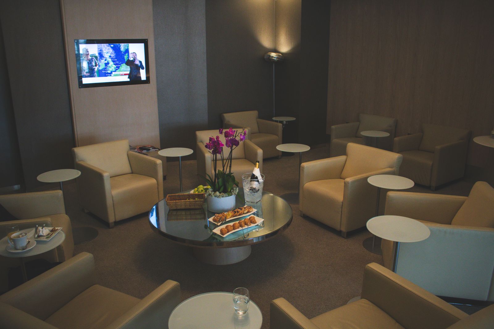 Airport Lounge Access (Departures)