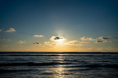 Photos gratuites de à la plage, coucher de soleil, mer