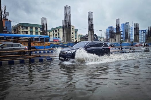 Image shows flooding at the Vidisha Secretariat site in Madhya Pradesh, highlighting monsoon season impact.