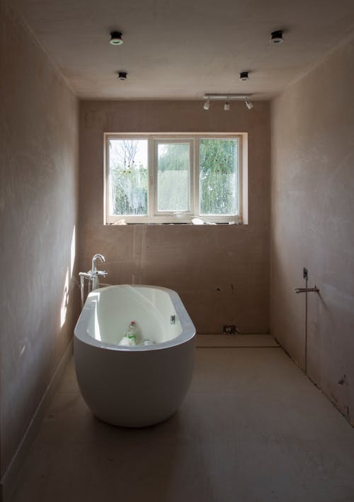 Kostnadsfri bild av arkitektur, badkar, badrum