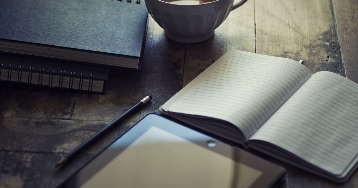 10 công cụ AI viết content tốt nhất hiện nay (theo nhu cầu)