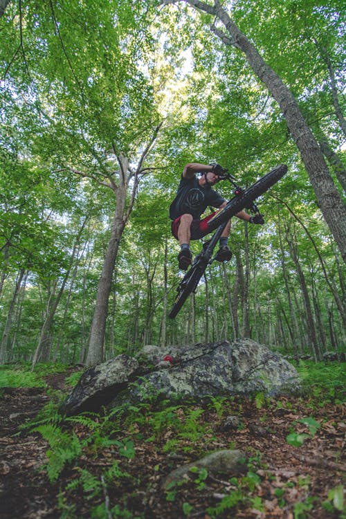 Fotobanka s bezplatnými fotkami na tému 4k tapety, akcia, bicykel