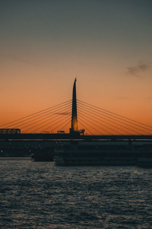 Ingyenes stockfotó aranykürt híd, ég, felhők témában