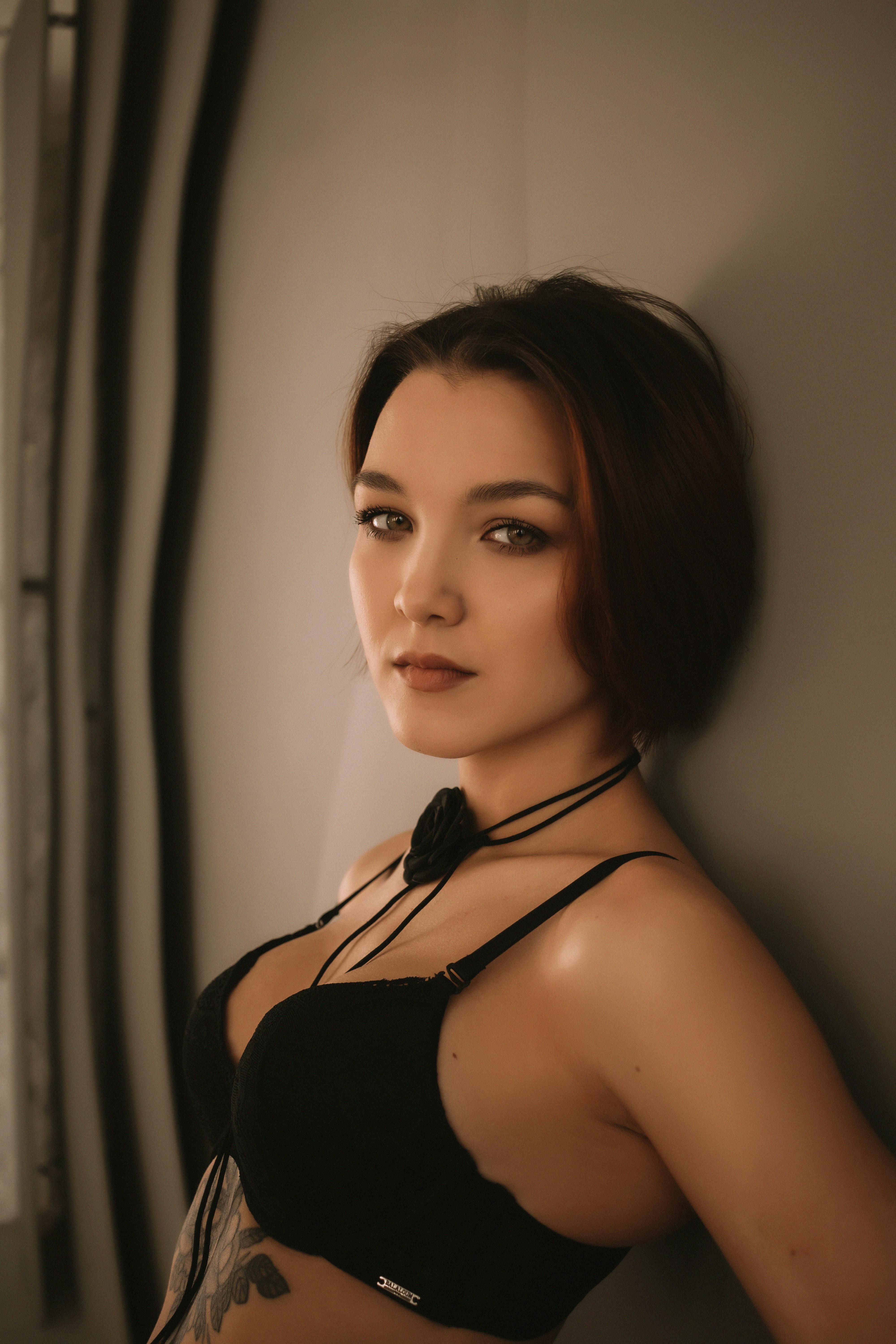 Gratis stockfoto met aantrekkelijk, aantrekkingskracht, artistiek Stockfoto