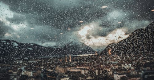 Безкоштовне стокове фото на тему «вікно, дощ, краплі дощу» стокове фото