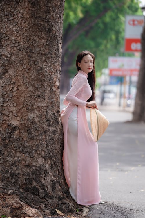 거리, 귀여운, 드레스의 무료 스톡 사진