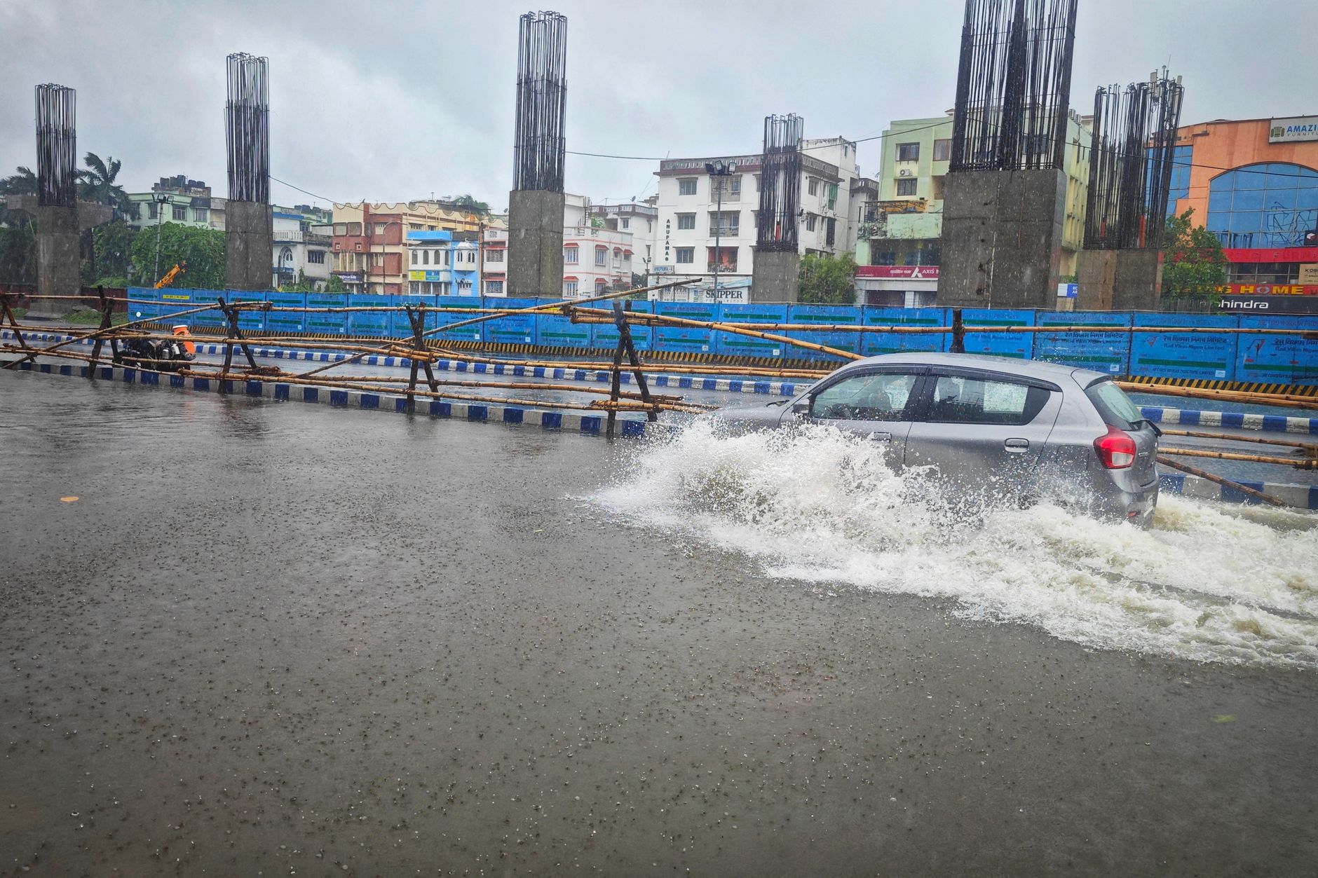 Rain Havoc: Orange Alert in Four Maharashtra Districts Including Mumbai, IMD Issues Heavy Rain Warning