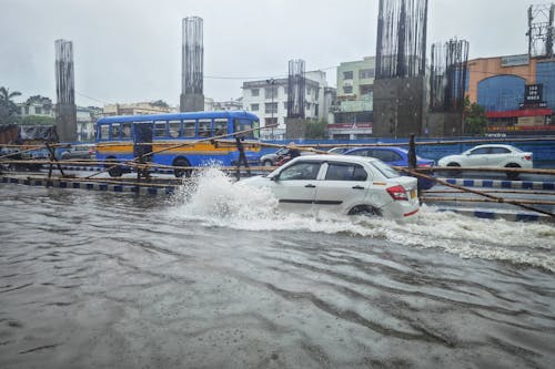 Bay of Bengal Low-Pressure Deepens, Heavy Rains to Lash East, Central India