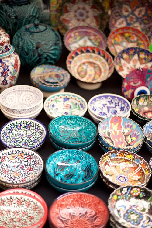 Assorted-color Ceramic Ware