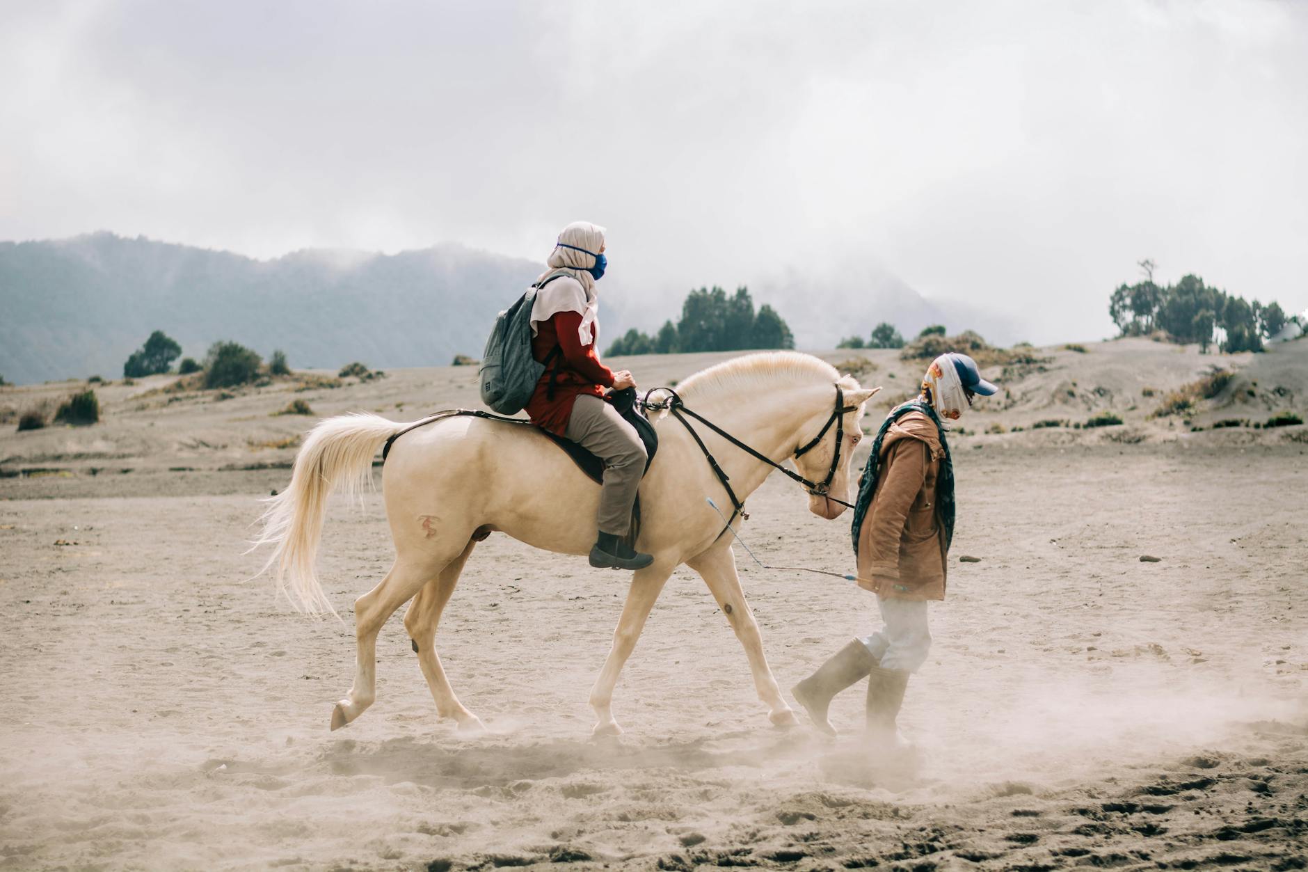 【骑马的女孩摄影图片】北海市人像摄影_太平洋电脑网摄影部落