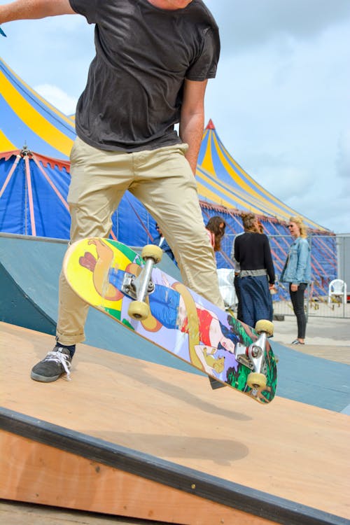 Základová fotografie zdarma na téma bruslař, festival madnes, skateboard