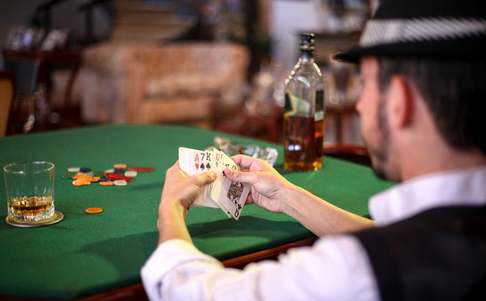 Online Casino: Spielautomaten und Live-Spiele im Überblick