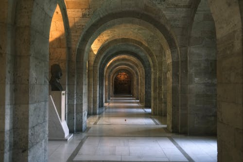 Gratis lagerfoto af arkade, arkitektur, borg