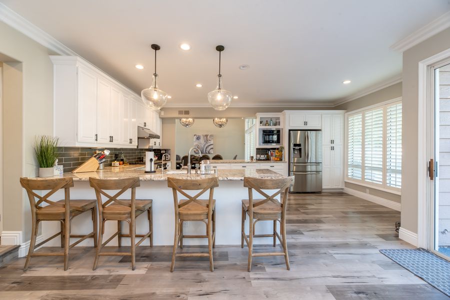 Modern kitchen interior by Clean Chimney Hyderabad