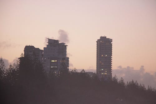 Foto profissional grátis de construção, ficção, pôr do sol