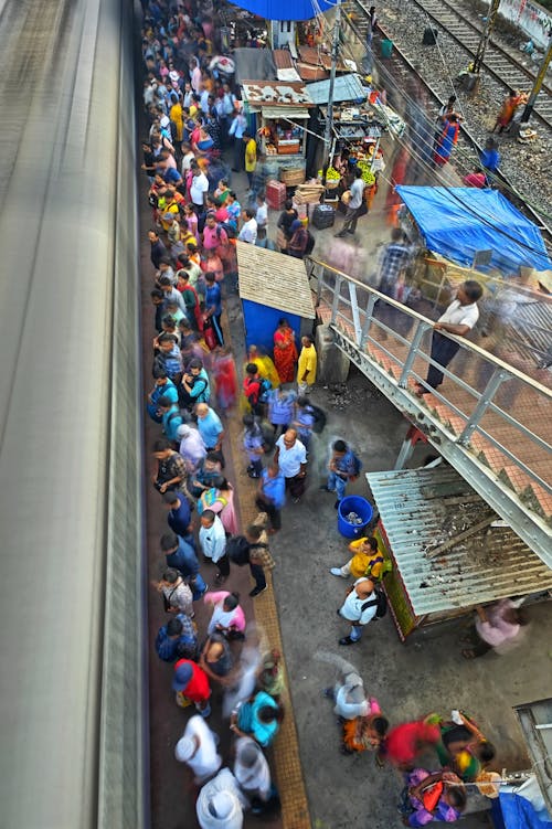 Passengers line.