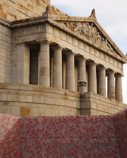 Free Neoclassical columns of the Shrine of Remembrance in Melbourne with poppy decorations. Stock Photo