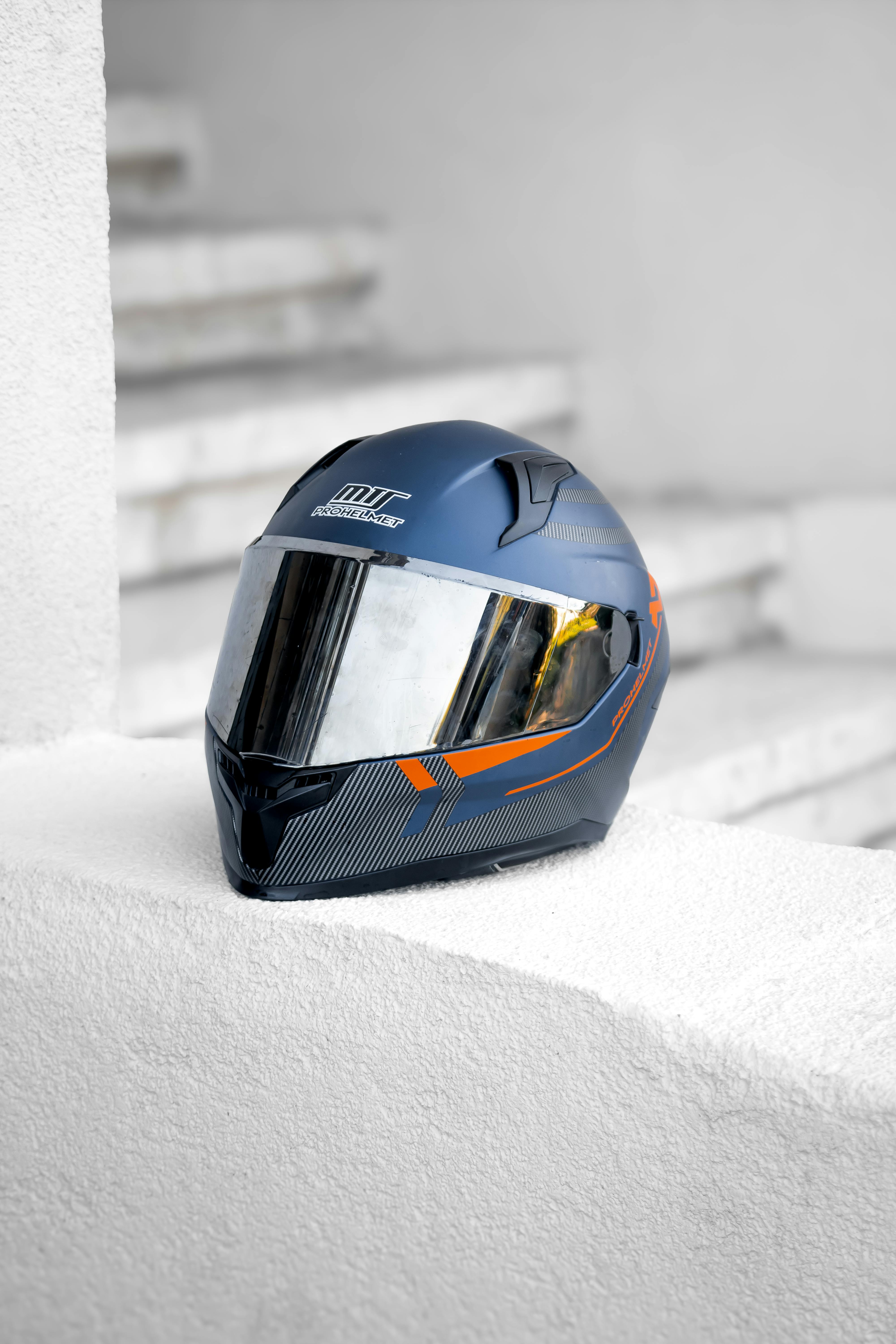 Top Safety Gear and Tech Gadgets for Motorcycle Touring in Turkey