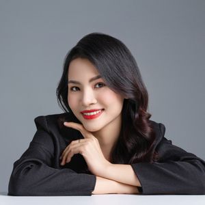 Black Tailored Blazer