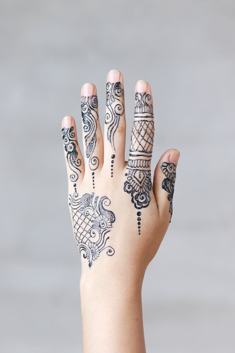 Black Mehndi Tattoo