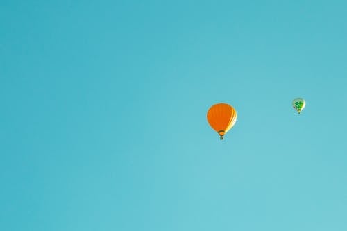 Бесплатное стоковое фото с воздушный шар, летающий, лететь