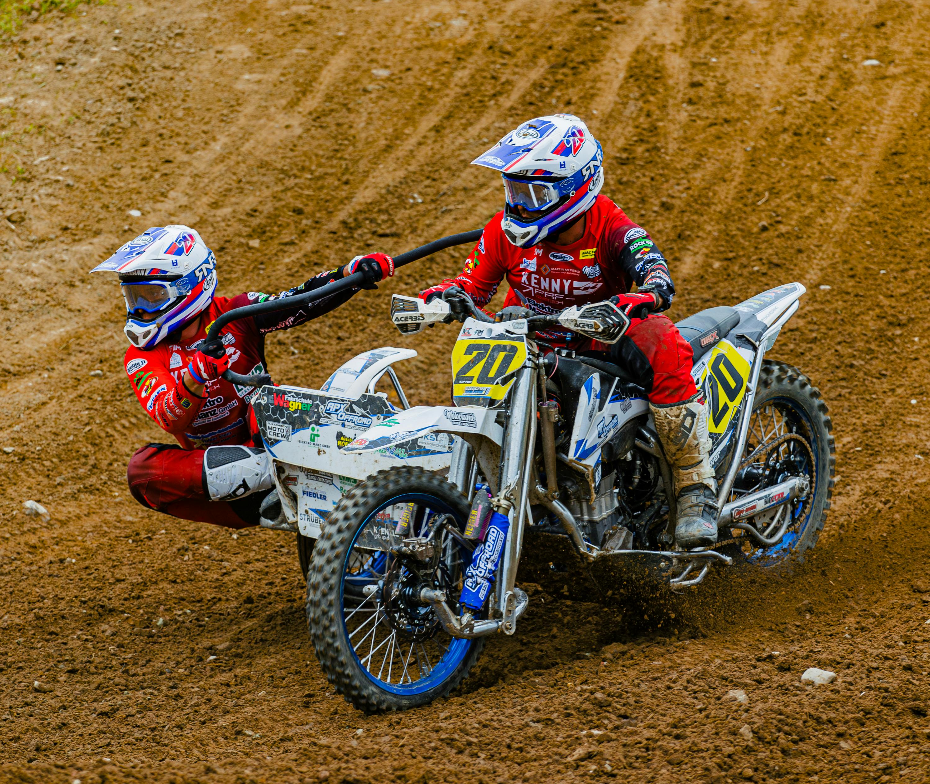 Fast-Track Deal Mastery: A Comprehensive Review of the 90-Day Roadmap