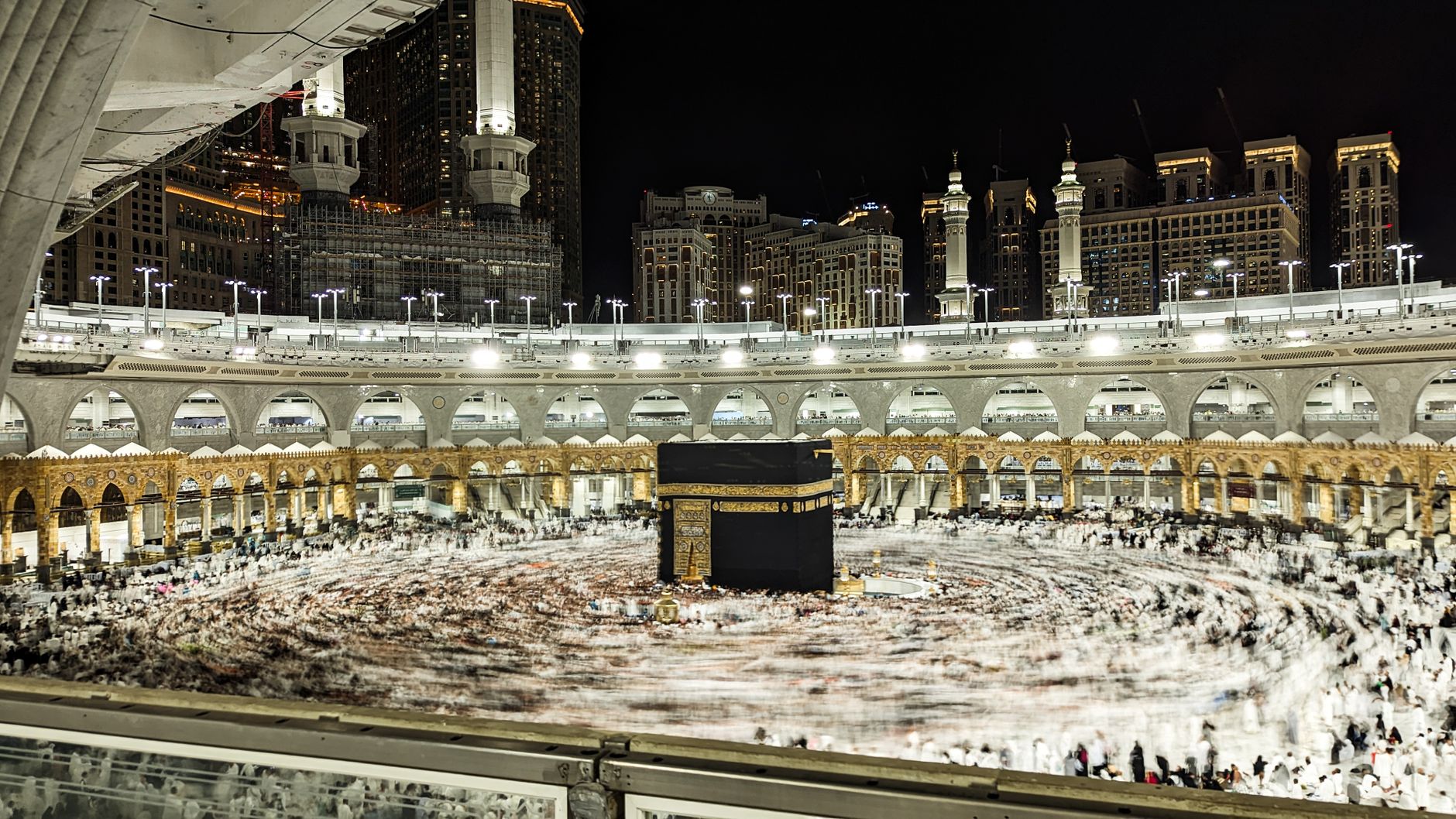 Spain vs Saudi Arabia: Can the Underdogs Survive a Spanish Onslaught?